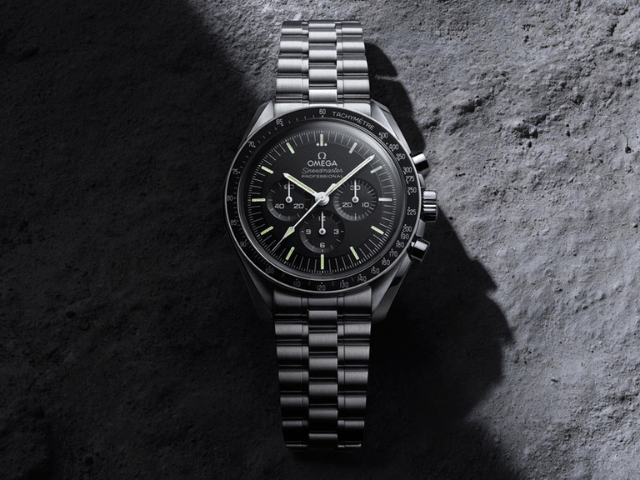 omega moonwatch 2022