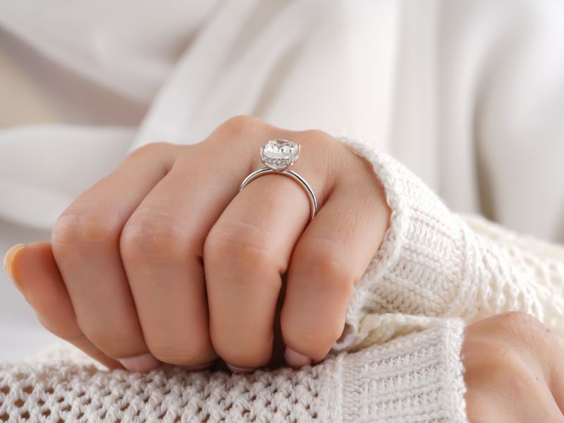 voyager avec bague fiançaille